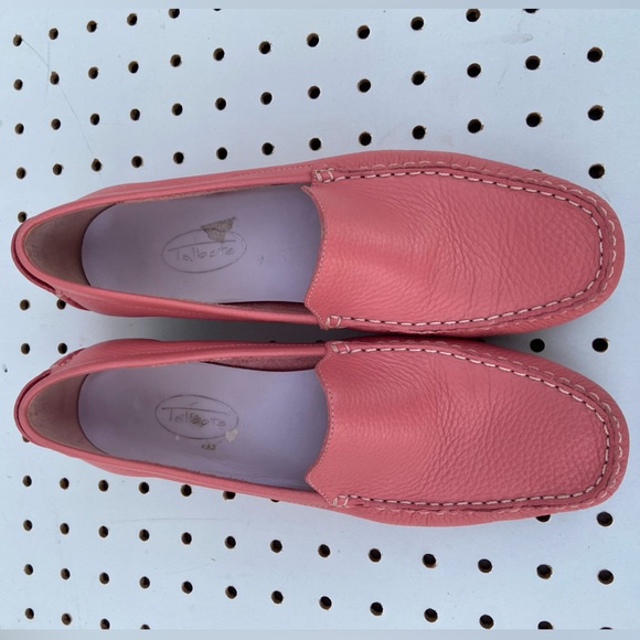 Talbots Ashton Geranium Loafers Pebble comfy Women’s Shoes Flat Sz 7.5 M slip on - Picture 2 of 4